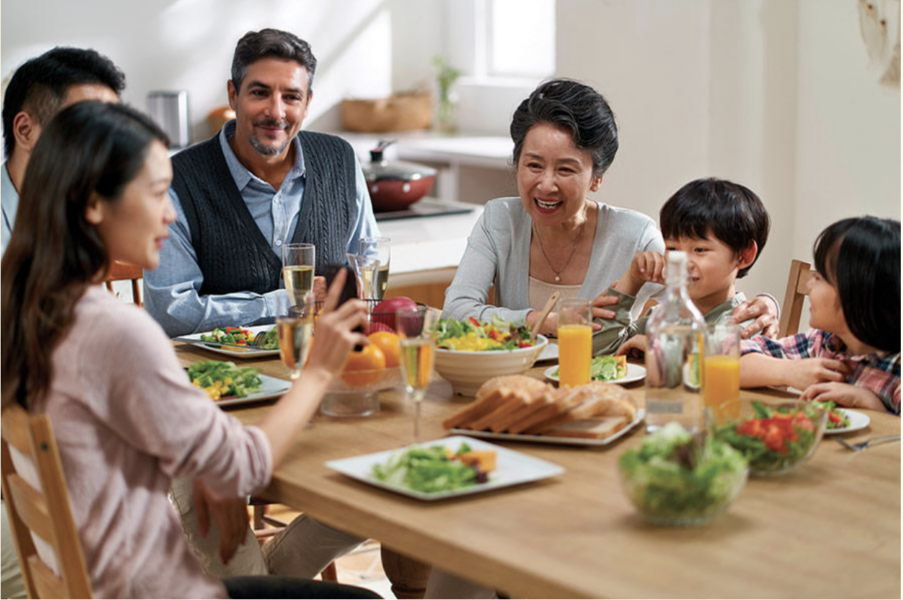 IS YOUR CHILD A PICKY EATER? At Home Strategies to Encourage Healthy Eating Habits